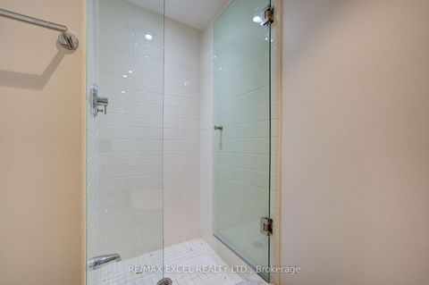 Photo 11 at 503 - 386 Yonge Street, Bay Street Corridor, Toronto