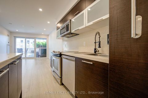 Photo 19 at 503 - 386 Yonge Street, Bay Street Corridor, Toronto
