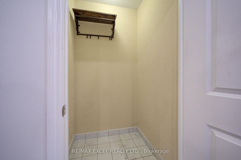Photo 23 at 503 - 386 Yonge Street, Bay Street Corridor, Toronto