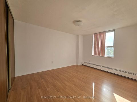 Photo 9 at 510 - 270 Palmdale Drive, Sullivan, Toronto