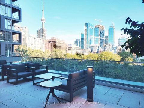Photo 3 at 631 - 505 Richmond Street W, Waterfront Communities C1, Toronto
