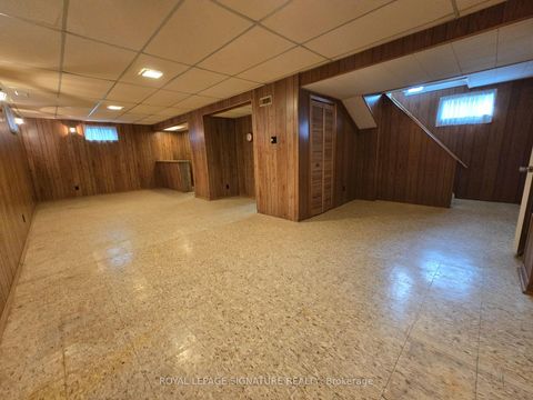 Photo 13 at 7 Scotchdale Avenue, Eglinton East, Toronto