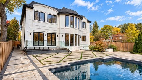 Photo 2 at 1 Silvergrove Road, Windfields, Toronto