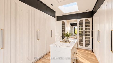 Photo 21 at 1 Silvergrove Road, Windfields, Toronto