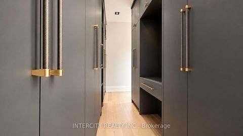 Photo 28 at 1 Silvergrove Road, Windfields, Toronto