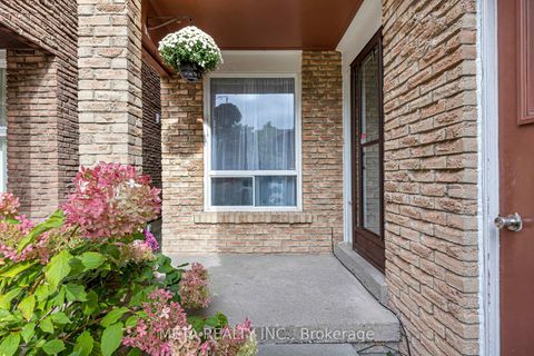 Photo 2 at 152 Generation Boulevard, Rouge E11, Toronto