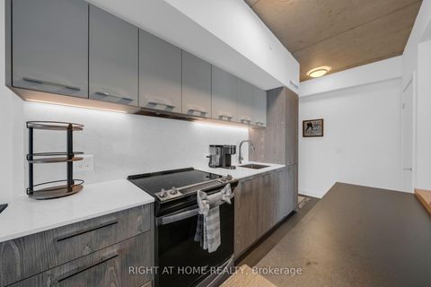 Photo 4 at 1002 - 45 Baseball Place, South Riverdale, Toronto