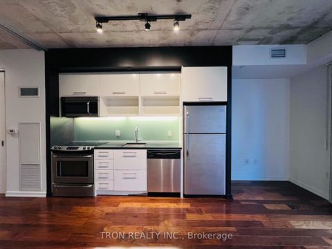 Photo 5 at 526 - 47 Lower River Street, Moss Park, Toronto