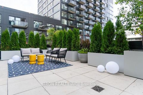 Photo 15 at 526 - 47 Lower River Street, Moss Park, Toronto
