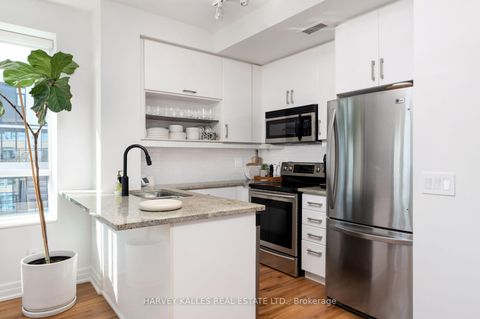 Photo 3 at 715 - 20 Gothic Avenue, Swansea, Toronto