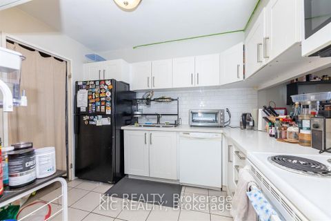 Photo 8 at 1507 - 238 ALBION Road, Old Rexdale, Toronto