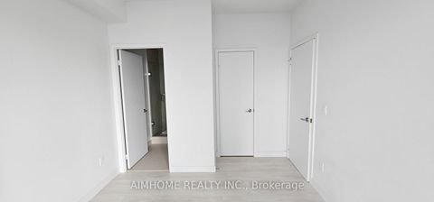 Photo 5 at 1711 - 8 Eglinton Avenue E, Mount Pleasant West, Toronto