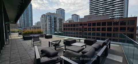 Photo 14 at 1711 - 8 Eglinton Avenue E, Mount Pleasant West, Toronto