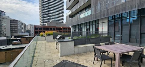 Photo 15 at 1711 - 8 Eglinton Avenue E, Mount Pleasant West, Toronto
