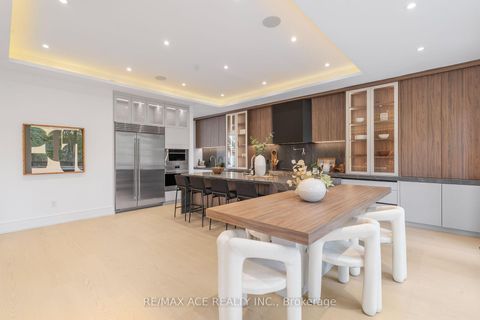 Photo 6 at 162 Church Avenue, Willowdale East, Toronto