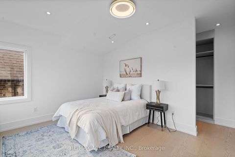 Photo 32 at 162 Church Avenue, Willowdale East, Toronto