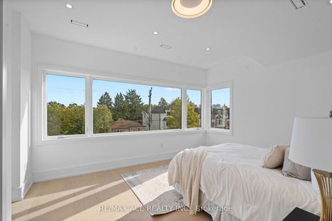 Photo 33 at 162 Church Avenue, Willowdale East, Toronto