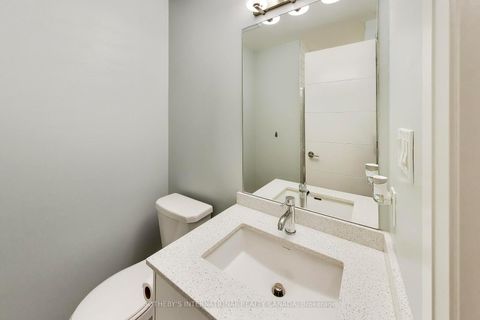 Photo 13 at 1122 - 460 Adelaide Street E, Moss Park, Toronto