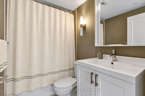 Photo 18 at 509 - 18 Graydon Hall Drive, Donalda, Toronto