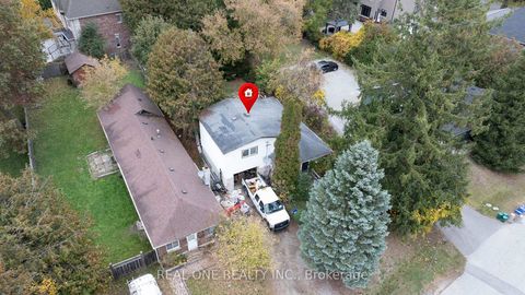 Photo 4 at 26 Capelle Street, Oak Ridges Lake Wilcox, Richmond Hill