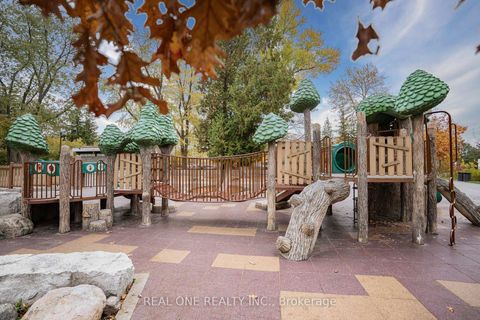 Photo 24 at 26 Capelle Street, Oak Ridges Lake Wilcox, Richmond Hill