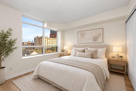 Photo 4 at #505 - 140 Bathurst Street, Niagara, Toronto