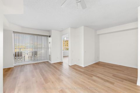 Photo 14 at #505 - 140 Bathurst Street, Niagara, Toronto
