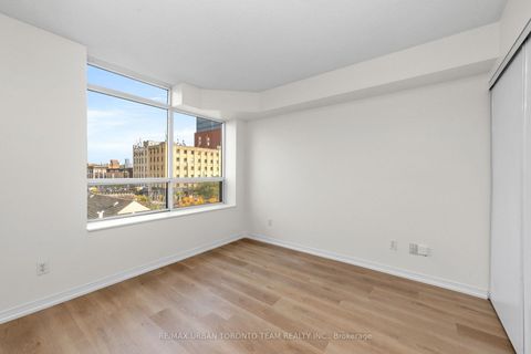 Photo 17 at #505 - 140 Bathurst Street, Niagara, Toronto