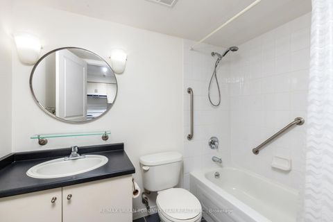 Photo 21 at #505 - 140 Bathurst Street, Niagara, Toronto