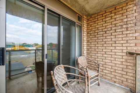 Photo 24 at #505 - 140 Bathurst Street, Niagara, Toronto