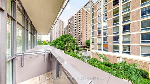 Photo 19 at 311 - 75 St Nicholas Street, Bay Street Corridor, Toronto