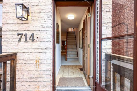 Photo 2 at 714 Merton Street, Mount Pleasant East, Toronto