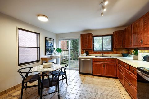 Photo 17 at 714 Merton Street, Mount Pleasant East, Toronto