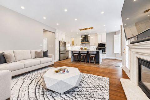 Photo 2 at 56 Capera Drive, Vellore Village, Vaughan