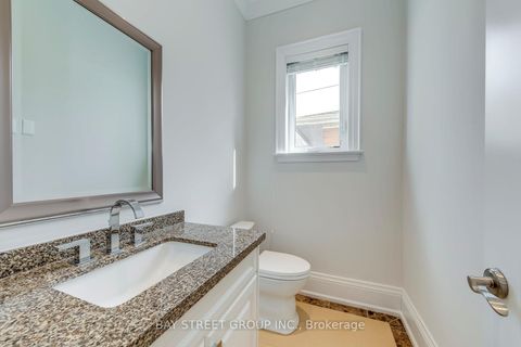 Photo 10 at 39 Foxwarren Drive, Bayview Village, Toronto