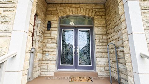 Photo 1 at 61 Magdalan Crescent, Jefferson, Richmond Hill