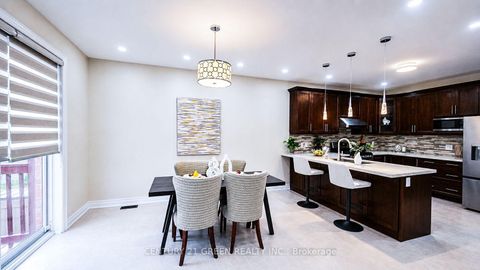 Photo 18 at 61 Magdalan Crescent, Jefferson, Richmond Hill