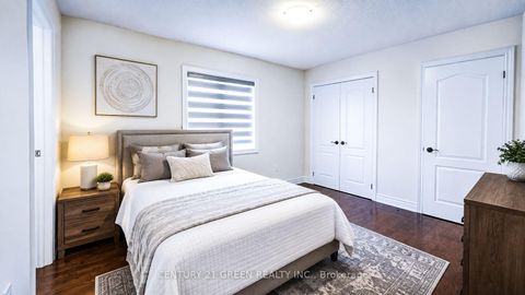 Photo 28 at 61 Magdalan Crescent, Jefferson, Richmond Hill