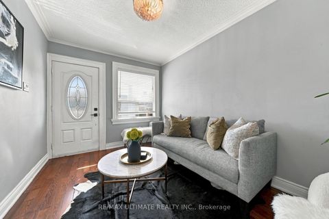 Photo 3 at 372 Blackthorn Avenue, Eglinton West, Toronto