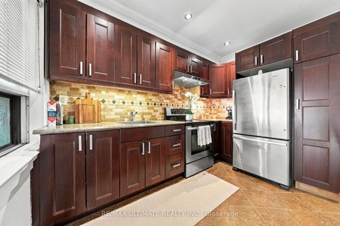 Photo 4 at 372 Blackthorn Avenue, Eglinton West, Toronto