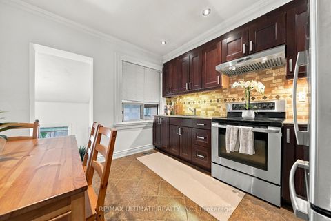 Photo 7 at 372 Blackthorn Avenue, Eglinton West, Toronto