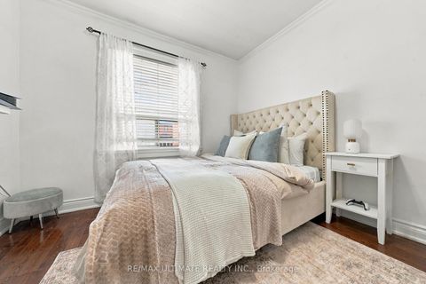 Photo 10 at 372 Blackthorn Avenue, Eglinton West, Toronto