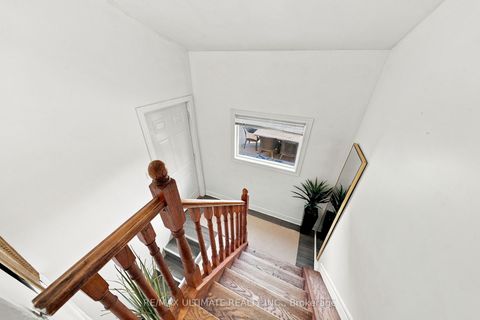 Photo 12 at 372 Blackthorn Avenue, Eglinton West, Toronto