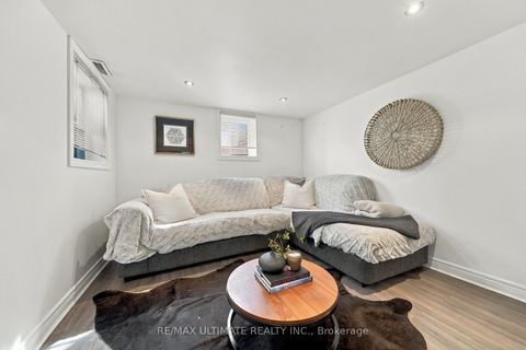 Photo 14 at 372 Blackthorn Avenue, Eglinton West, Toronto