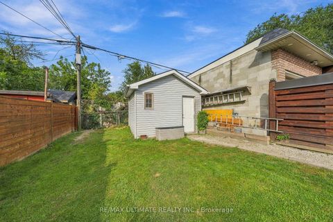 Photo 22 at 372 Blackthorn Avenue, Eglinton West, Toronto