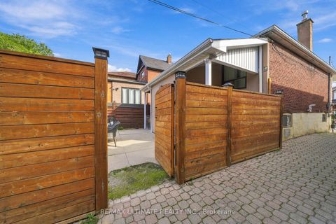 Photo 25 at 372 Blackthorn Avenue, Eglinton West, Toronto