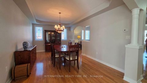 Photo 9 at 30 O'Hara Crescent, Jefferson, Richmond Hill