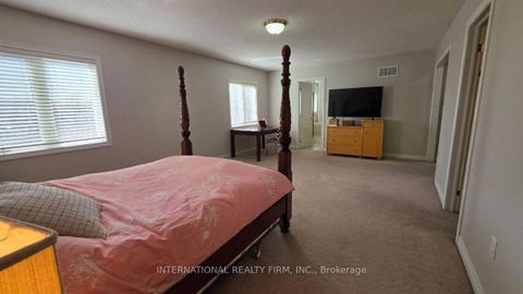 Photo 22 at 30 O'Hara Crescent, Jefferson, Richmond Hill