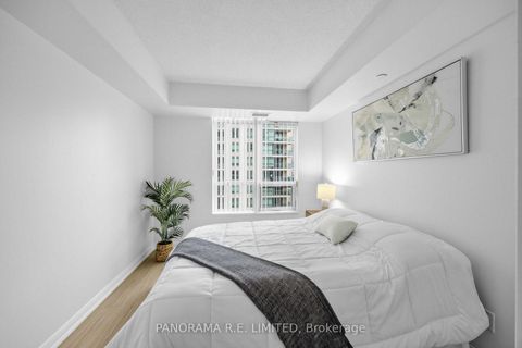 Photo 10 at 2006 - 215 Sherway Gardens Road, City Centre West, Toronto