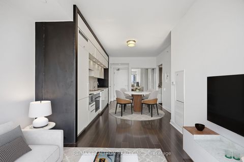 Photo 3 at 4102 - 15 Grenville Street, Bay Street Corridor, Toronto
